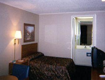 Knights Inn Florence/Cincinnati South Zimmer foto