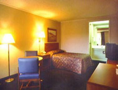 Knights Inn Florence/Cincinnati South Zimmer foto